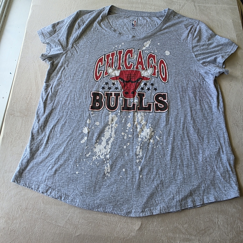 Chicago Bulls Womens T- shirt Size 3X NBA